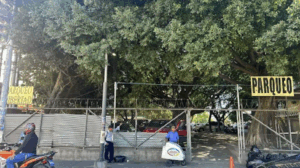 El Rosario Parking Lot